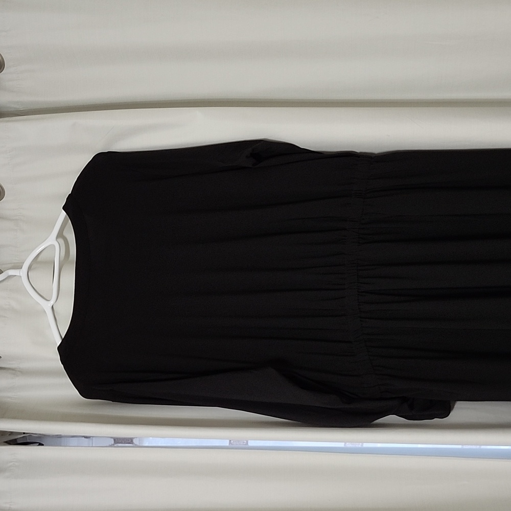 Dress - Picture 6 of 7